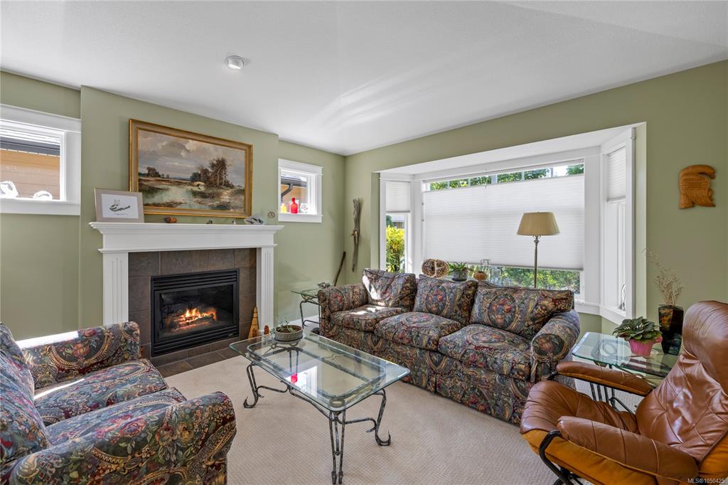 Fifth View of 160 Meridian Way, Parksville, BC, V9P 2Z2