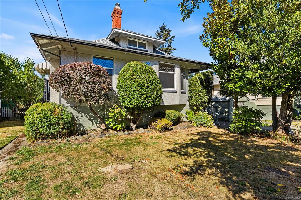 1360 Lang St, 1050426, BC,
