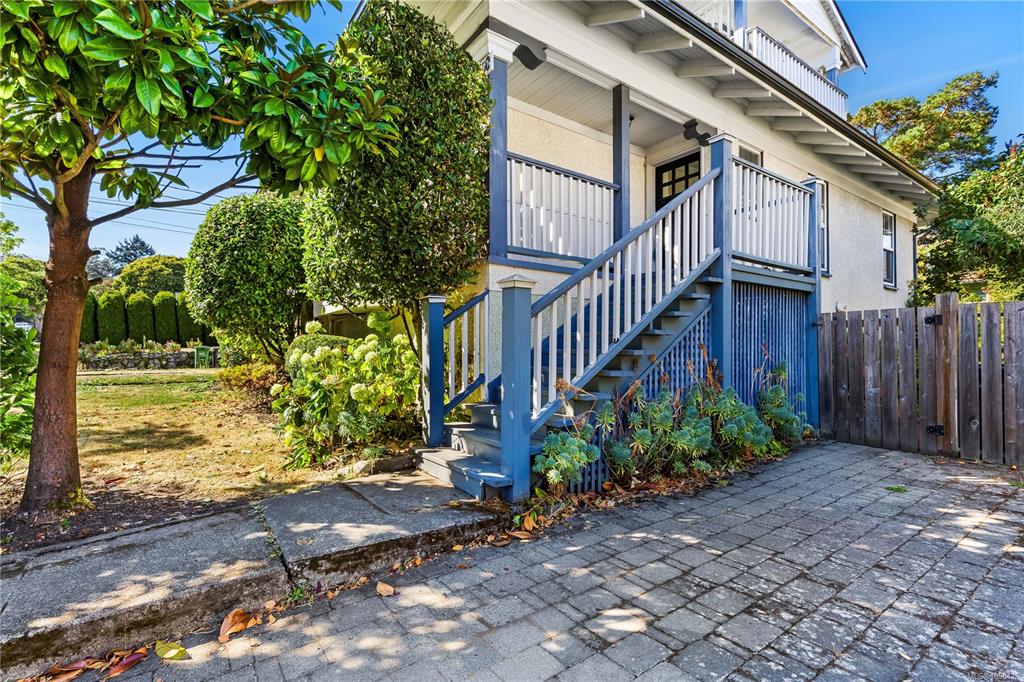 Third View of 1360 Lang St, Victoria, BC, V8T 2S5