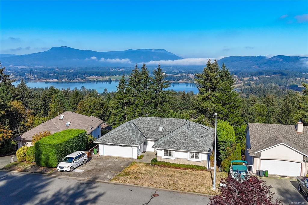 6033 Chippewa Rd, 1050433, BC,