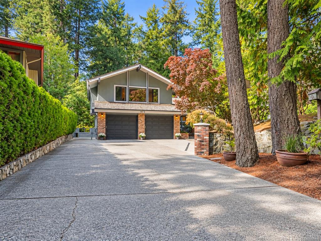 973 Wagonwood Pl, 1050436, BC,