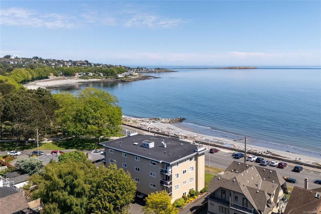 Fourth View of 1540 Dallas Rd, Casa Valdes, Victoria, BC, V8S 1A3