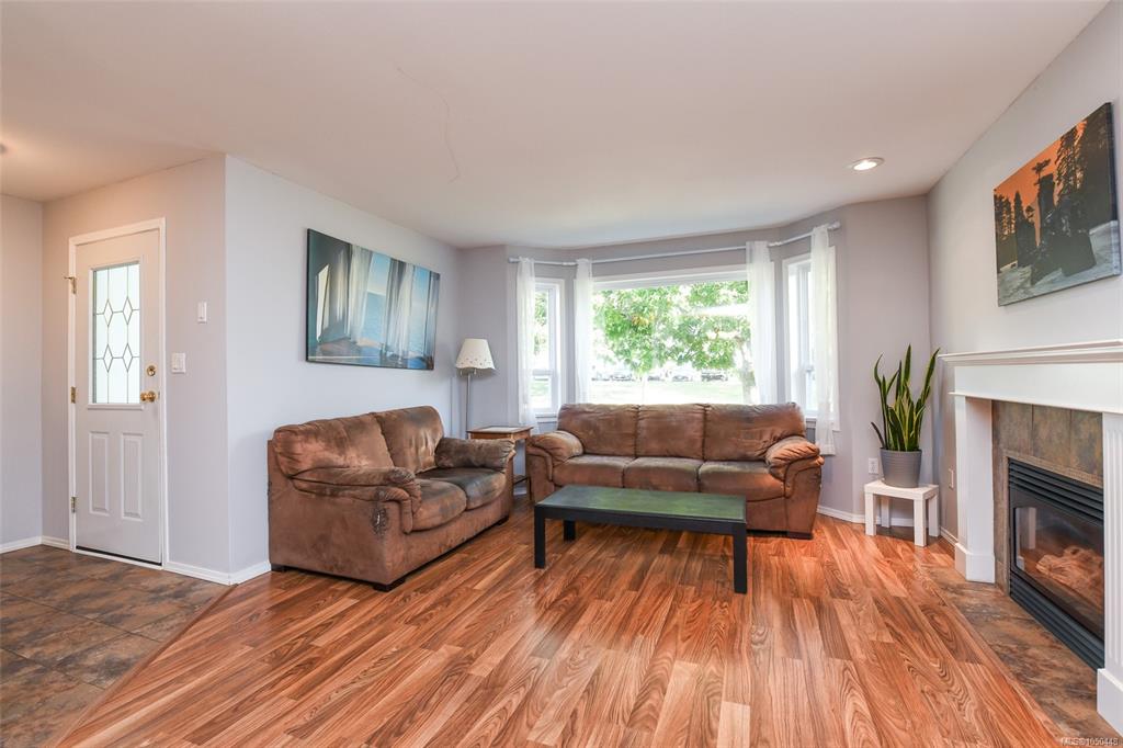 Fifth View of 2233 Bolt Ave, Comox, BC, V9M 3Y2