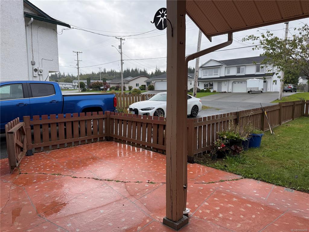 Fourth View of 2680 Kingcome Pl, Port McNeill, BC, V0N 2R0