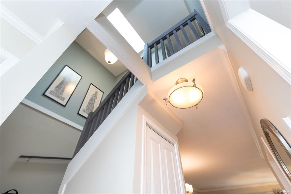 Fifth View of 9855 Resthaven Dr, Brandy Mews, Sidney, BC, V8L 3E9
