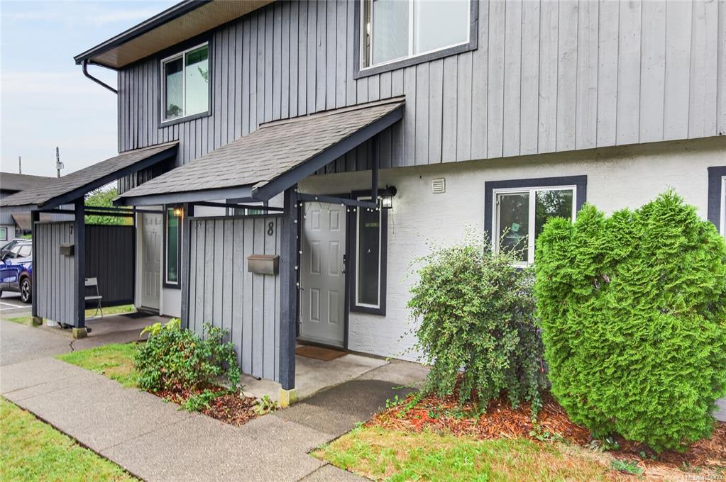 Third View of 158 Back Rd, Courtenay, BC, V9N 3W6