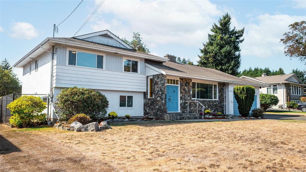 Second View of 1857 Hillcrest Ave, Saanich, BC, V8N 2R7