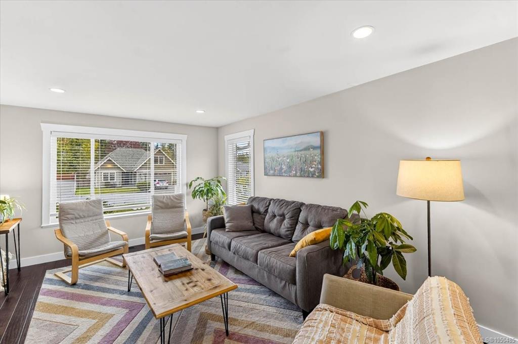 Fourth View of 3615 Lyall Point Cres, Port Alberni, BC, V9Y 0A2