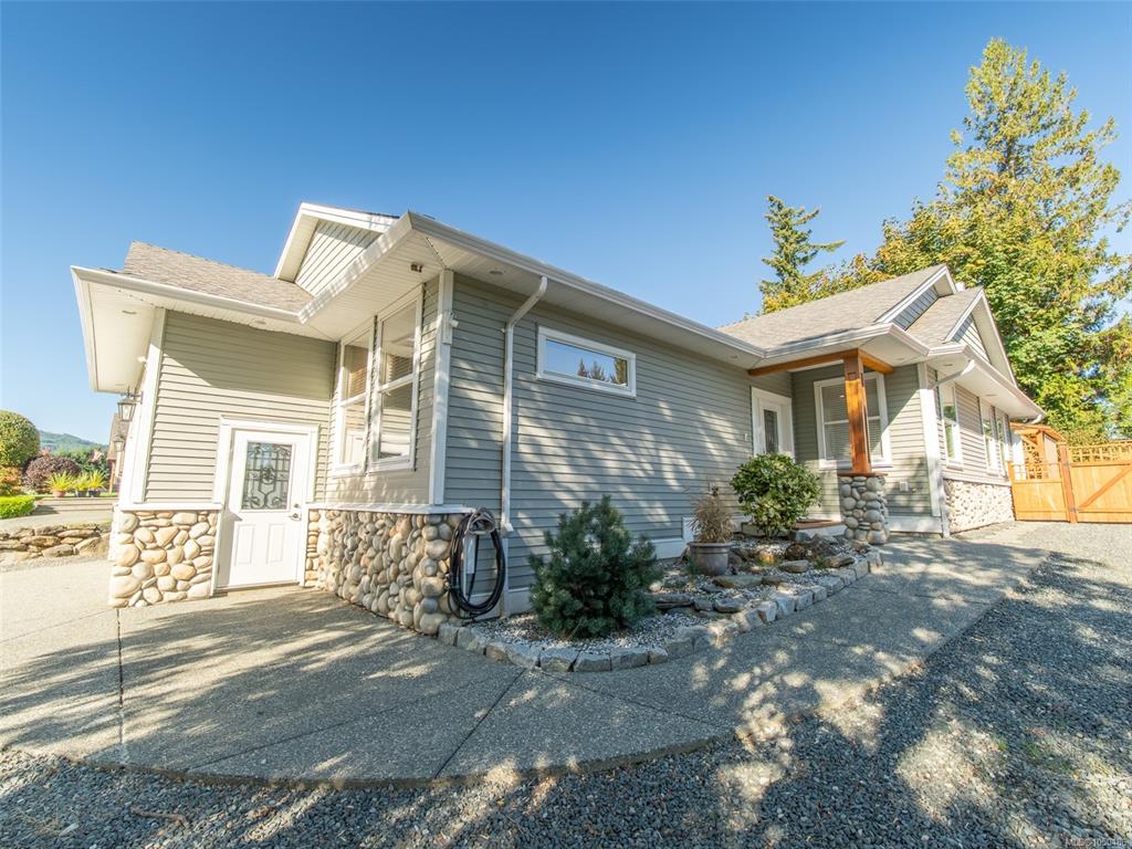 Fifth View of 3490 Monterey Dr, Nanaimo, BC, V9T 6T2