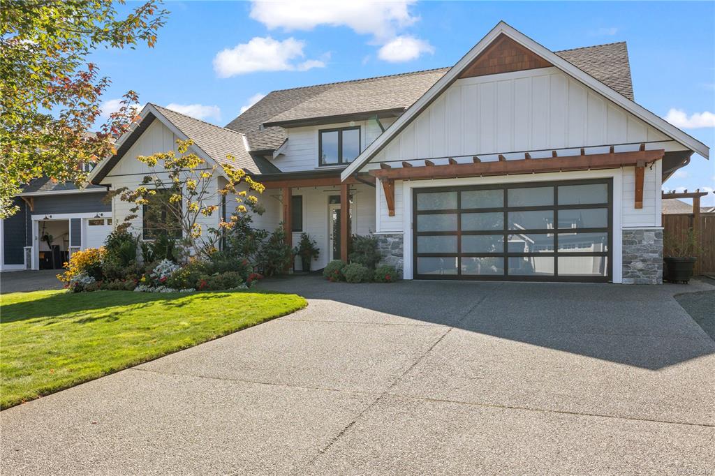 Third View of 711 Salal St, Campbell River, BC, V9H 0E6