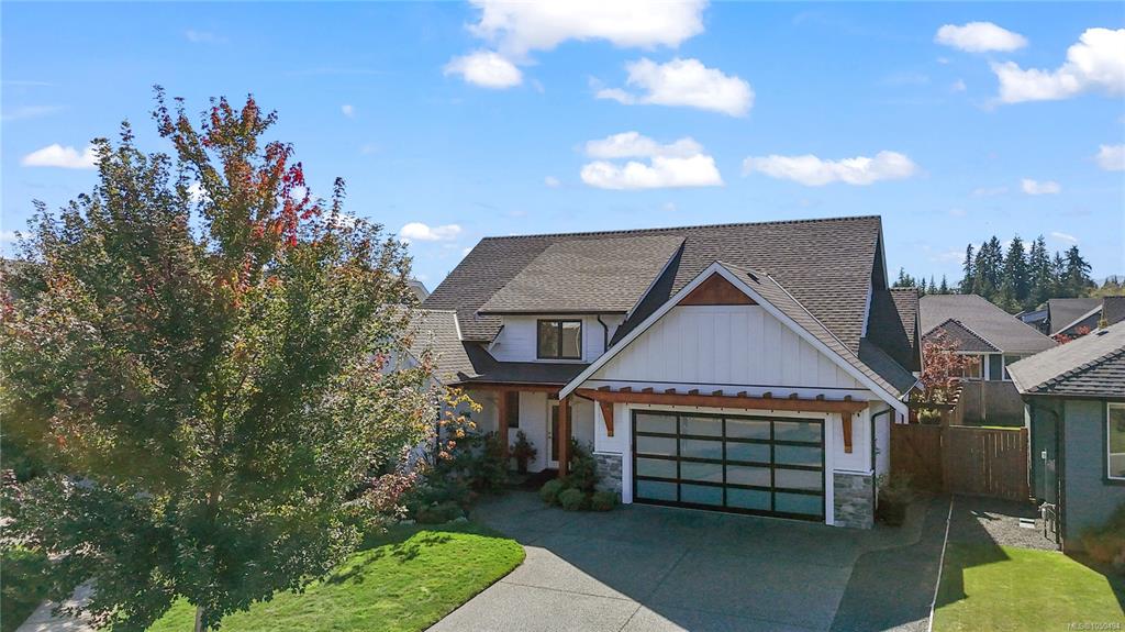Fourth View of 711 Salal St, Campbell River, BC, V9H 0E6