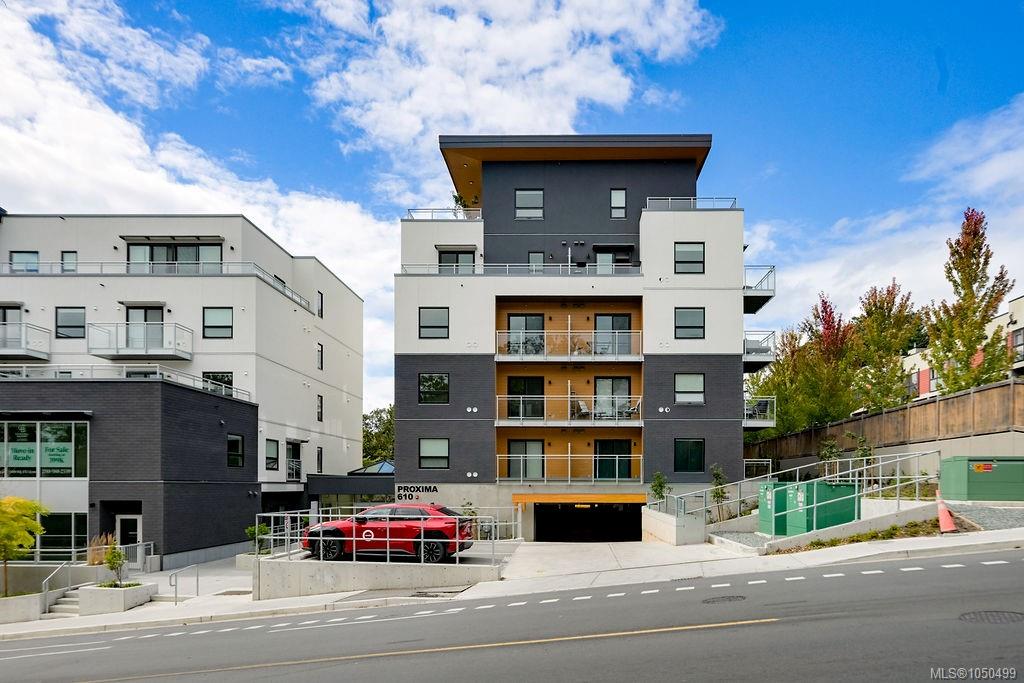 Main View of 610 Lampson St, Esquimalt, BC, V9A 0L4