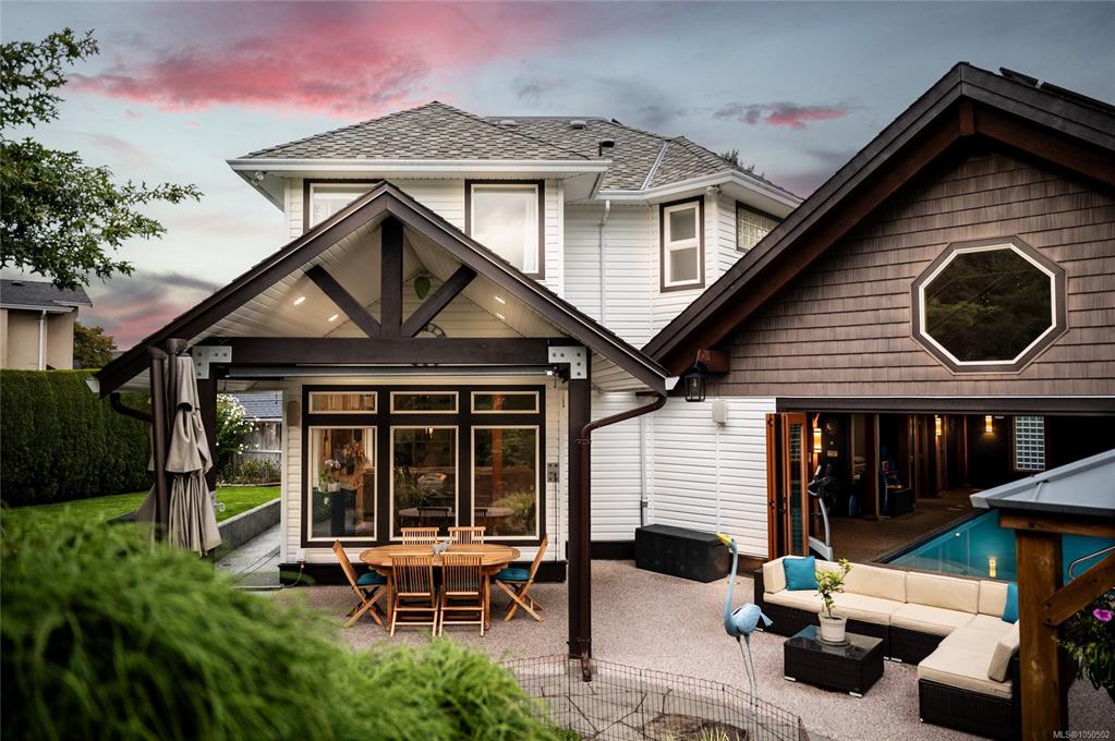 677 Windsor Pl, 1050502, BC,
