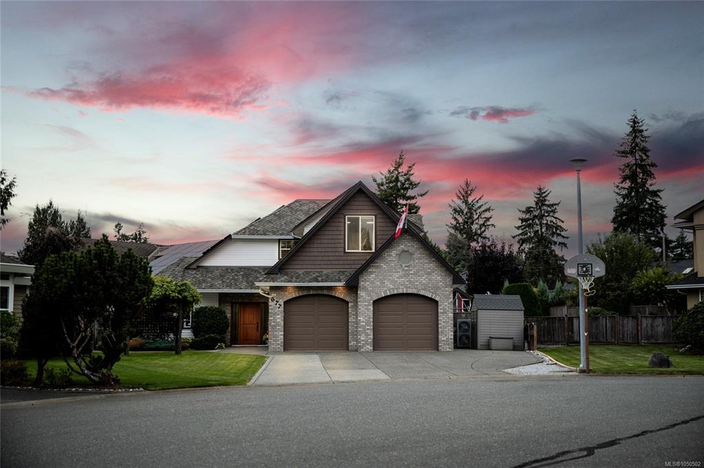 Third View of 677 Windsor Pl, Campbell River, BC, V9W 7Y6