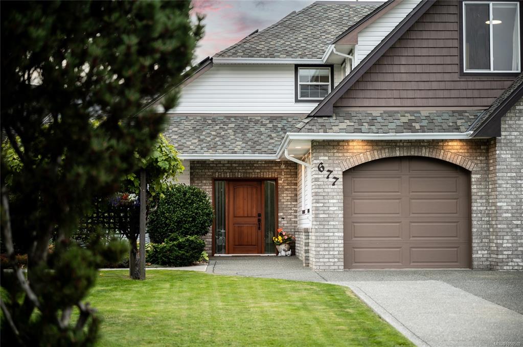 Fifth View of 677 Windsor Pl, Campbell River, BC, V9W 7Y6