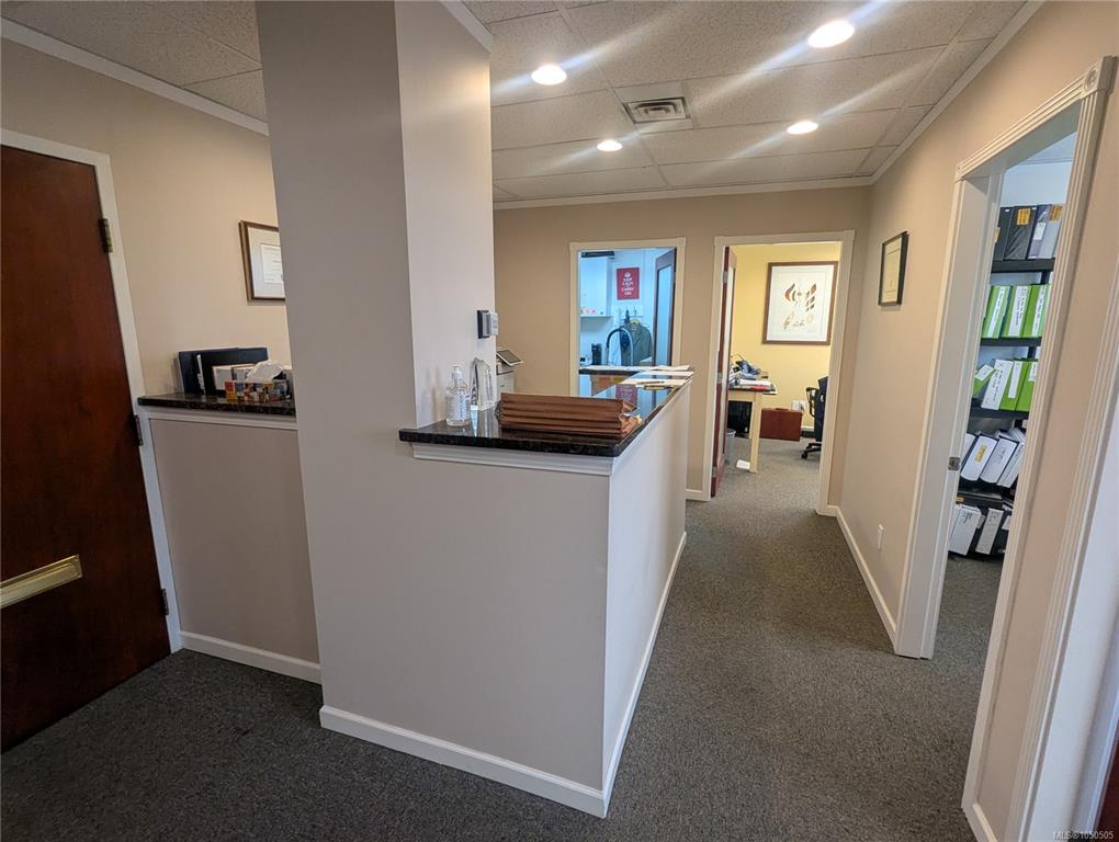 Fourth View of 2020 Richmond Ave, Victoria, BC, V8R 4P8