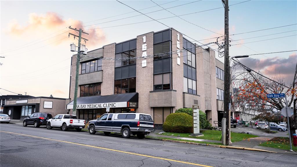 Fourth View of 1640 Oak Bay Ave, Victoria, BC, V8R 1B2