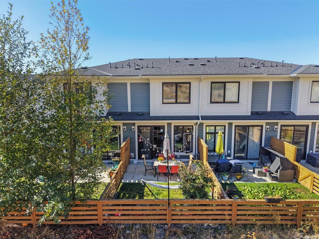 255 Caspian Dr, 1050515, BC,