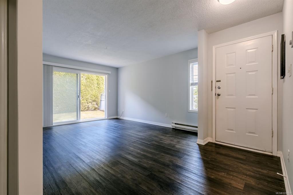Fifth View of 450 Gail Pl, Gail Place, Nanaimo, BC, V9R 5W4