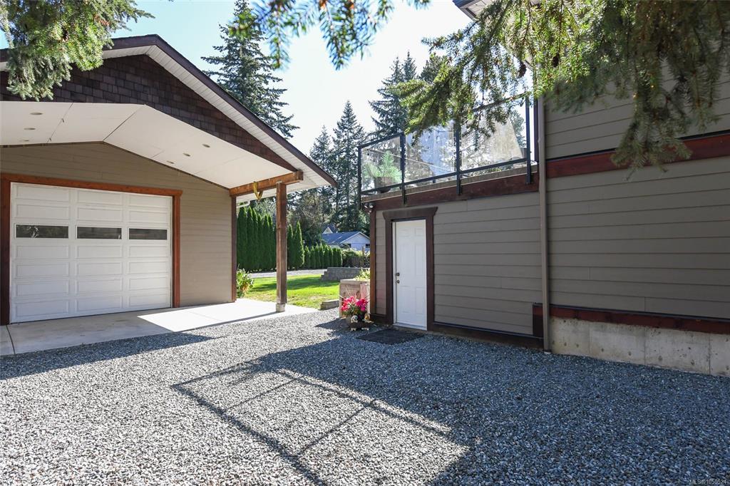 Fourth View of 1530 Grayling Dr, Comox, BC, V9M 3Z7