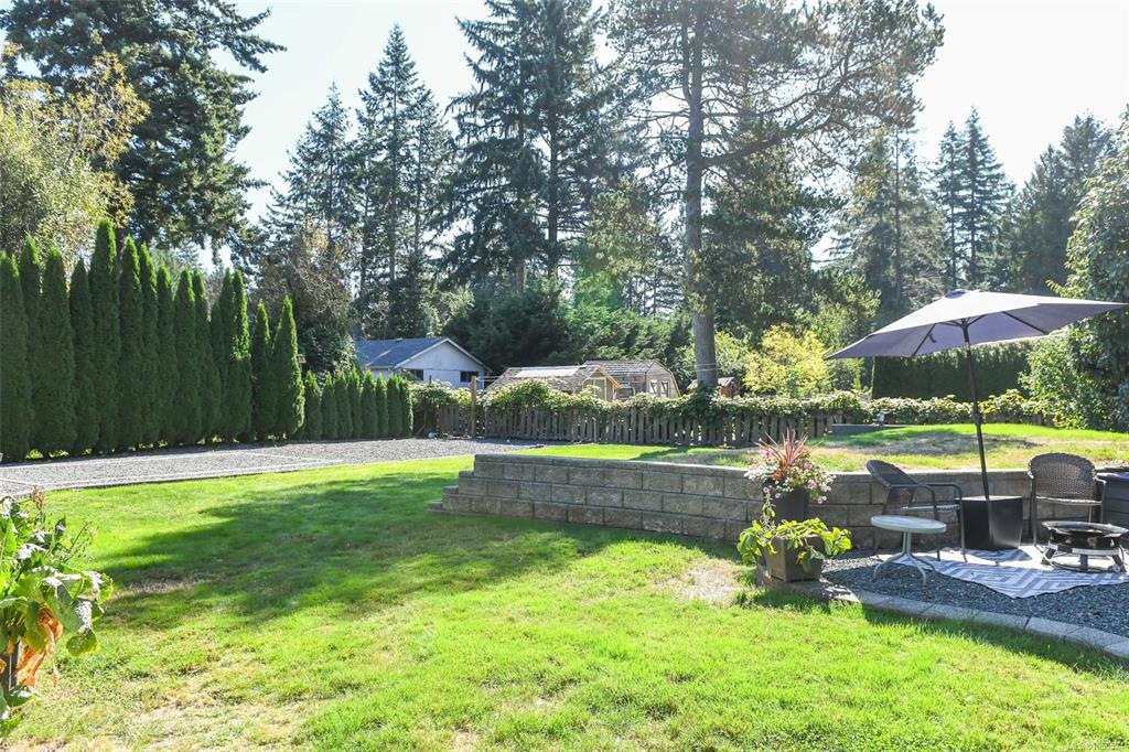 Fifth View of 1530 Grayling Dr, Comox, BC, V9M 3Z7