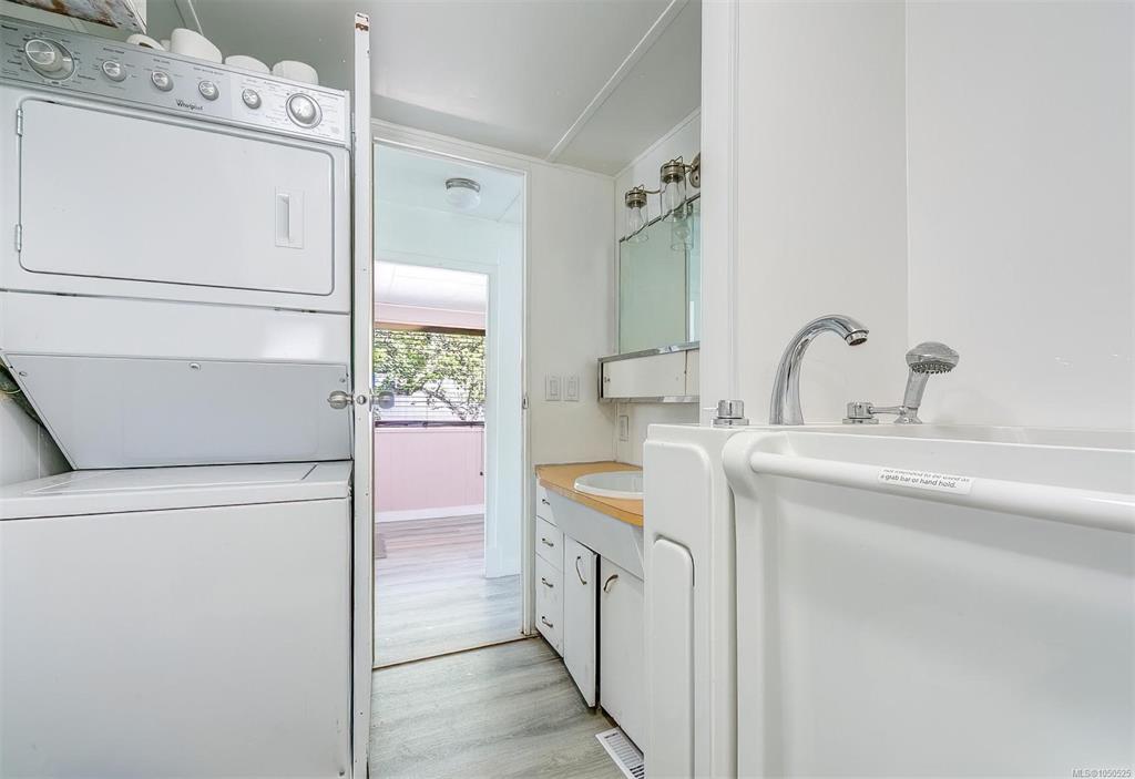 Fifth View of 2780 Spencer Rd, Tri-Way MHP, Langford, BC, V9B 4C9