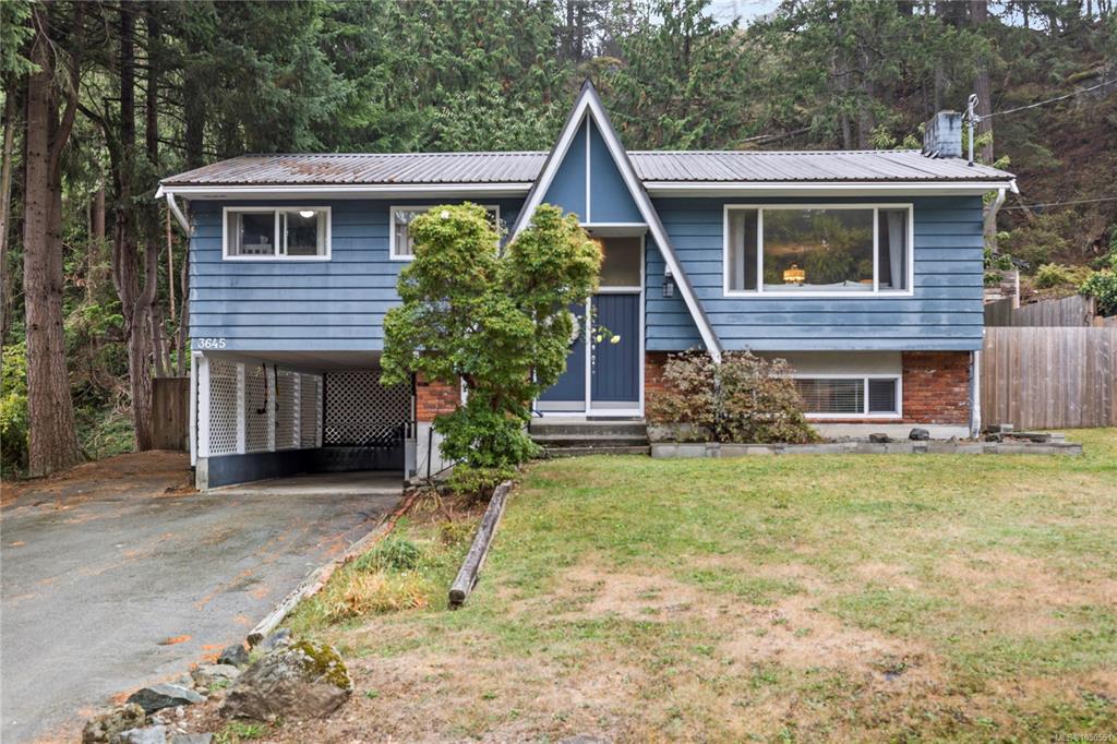 Second View of 3645 Sunrise Pl, Nanaimo, BC, V9T 2S7