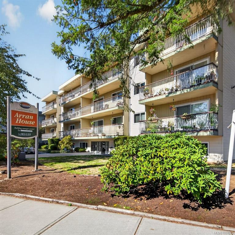 1015 Cumberland Rd, 1050555, BC,