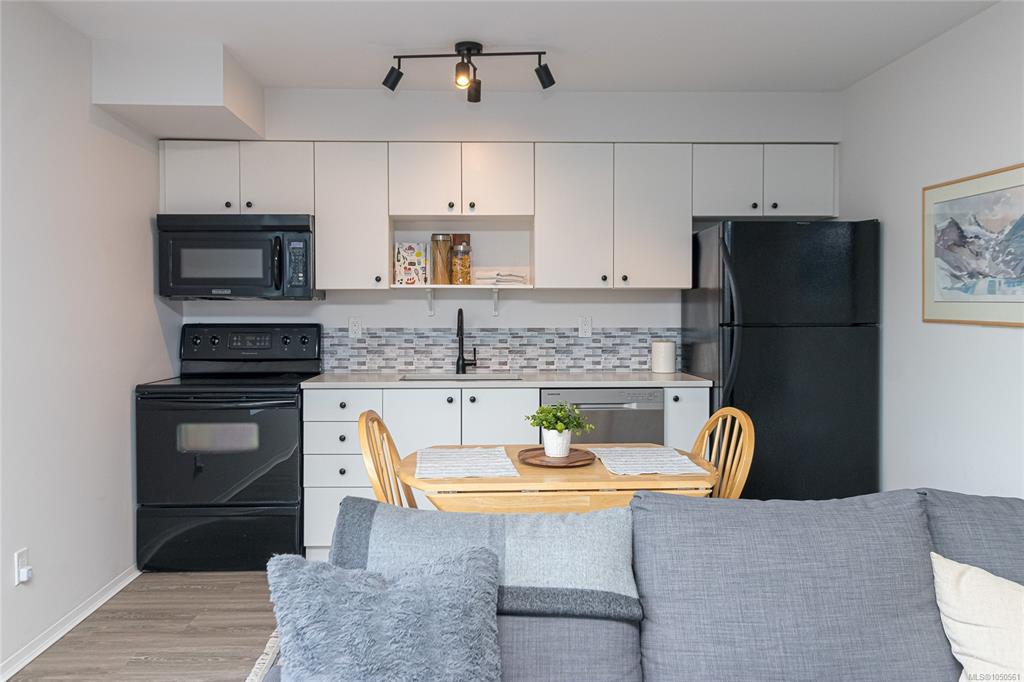 Fourth View of 932 Johnson St, The Urban, Victoria, BC, V8V 3N4