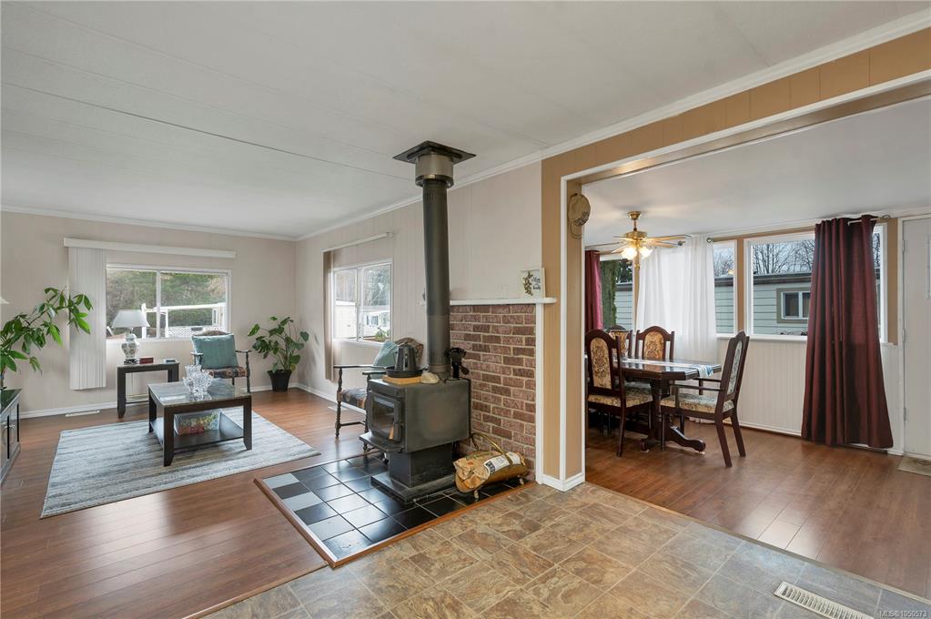 Fifth View of 951 Homewood Rd, Campbell River, BC, V9W 3N7