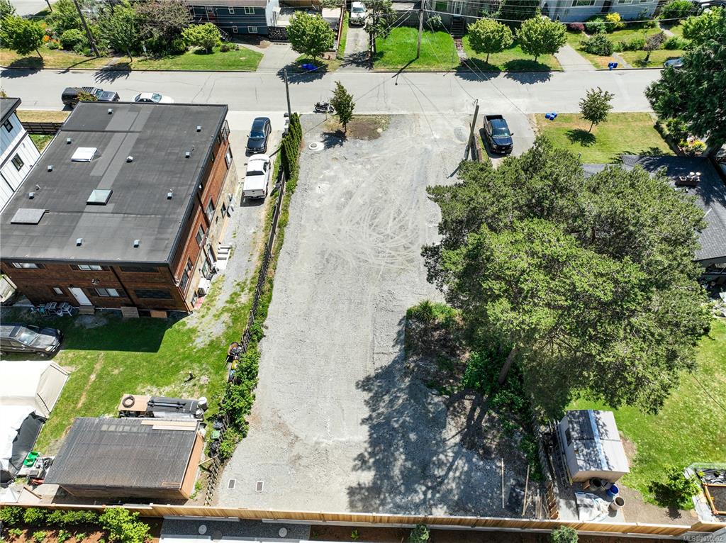 Fourth View of 914 Mcnaughton Ave, Esquimalt, BC, V9A 4H1