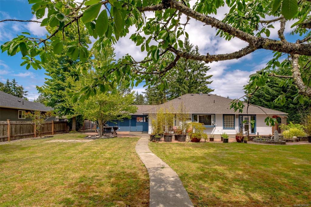 Third View of 1252 Bunker Pl, SANDPIPER, French Creek, BC, V9P 1W8