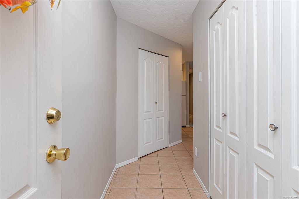 Fifth View of 300 Bundock Ave, THE PILLARS, Duncan, BC, V9L 3N9