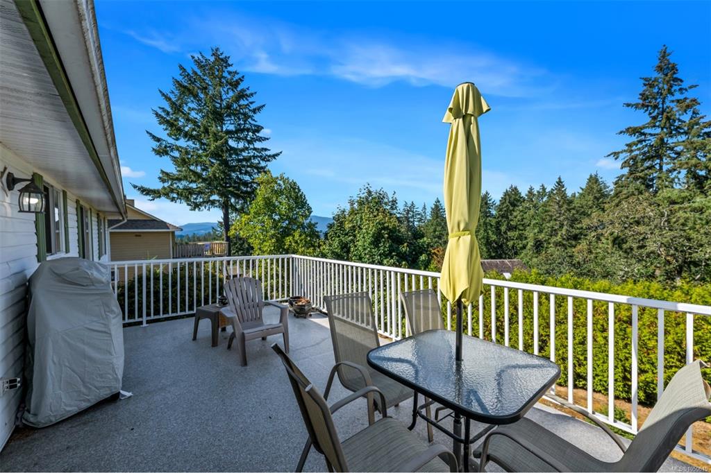 Fifth View of 1487 Thomson Terr, Duncan, BC, V9L 5P9