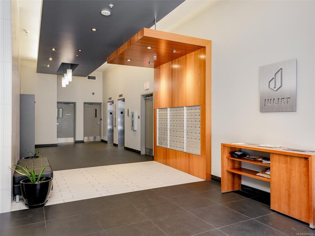 760 Johnson St, 1050628, BC,