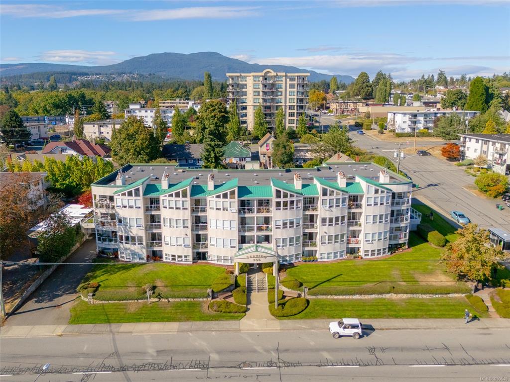 Second View of 355 Stewart Ave, SEAVIEW PARK, Nanaimo, BC, V9S 4C5