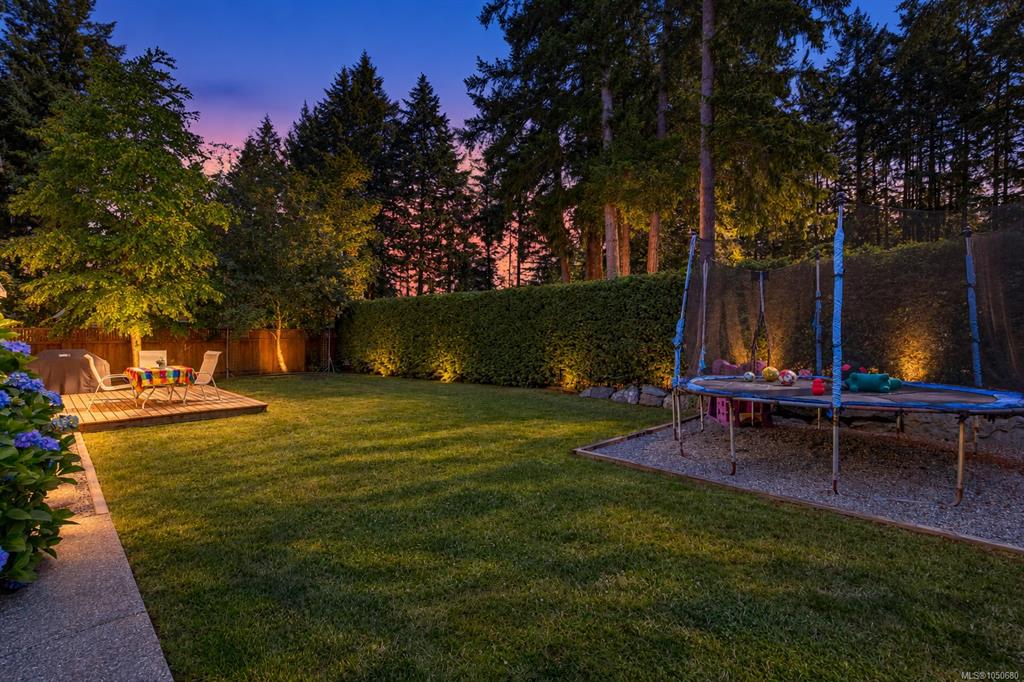 Fifth View of 6535 Wicks Rd, Duncan, BC, V9L 5V2
