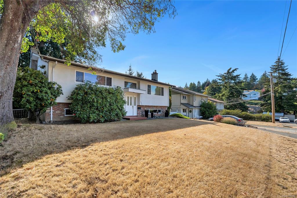 Third View of 553 Acland Ave, Colwood, BC, V9C 2N5