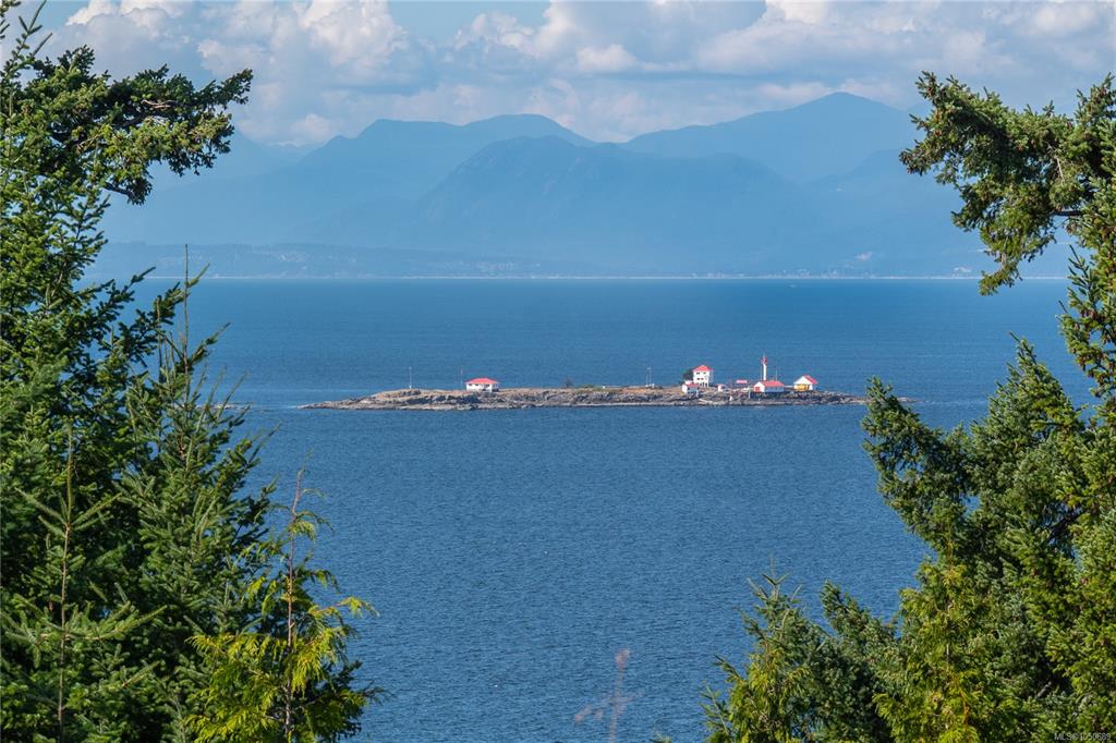Fourth View of 573 Horseshoe Rd, Gabriola Island, BC, V0R 1X3