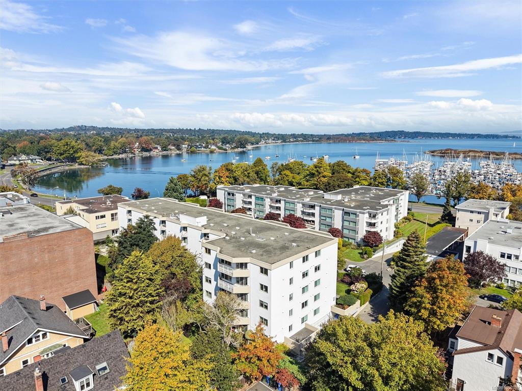 1148 Goodwin St, 1050708, BC,
