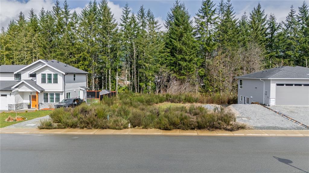 Second View of 145 Edgewood Dr, Lake Cowichan, BC, V0R 2G0