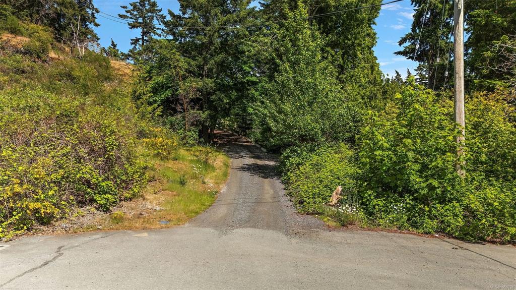Fifth View of 405 Coralee Pl, Langford, BC, V9B 6C4