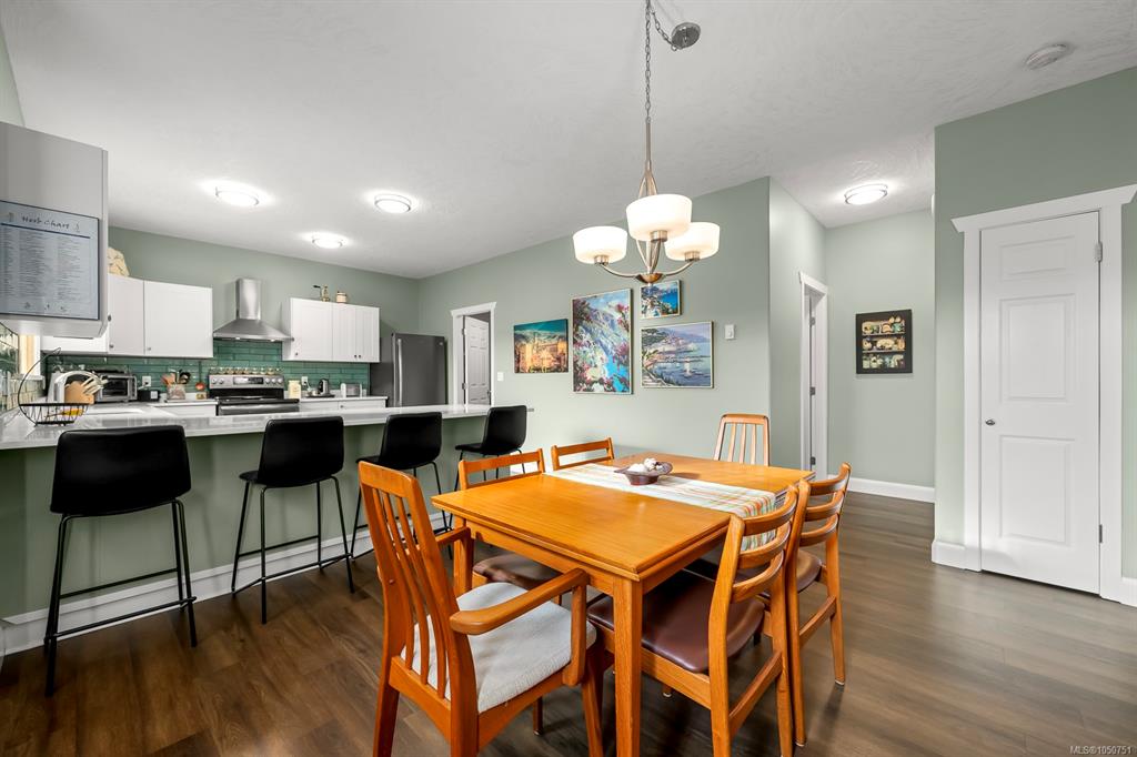 Fifth View of 531 Anderton Rd, Comox, BC, V9M 2J1