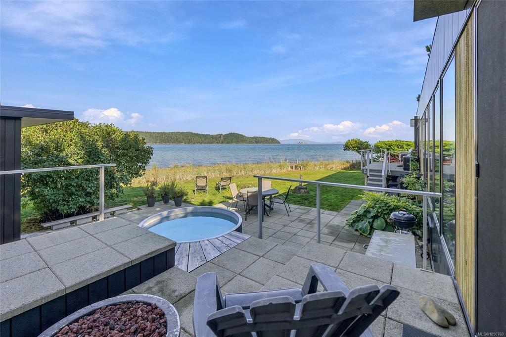 5425 Deep Bay Dr, 1050760, BC,