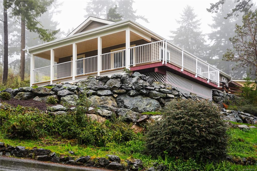 Third View of 5838 Blythwood Rd, Sooke, BC, V9Z 0G3