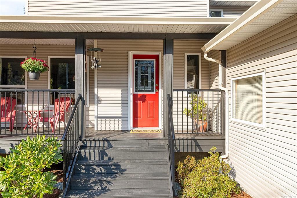 Fifth View of 1111 Fern Ridge Dr, Mill Bay, BC, V8H 1A4
