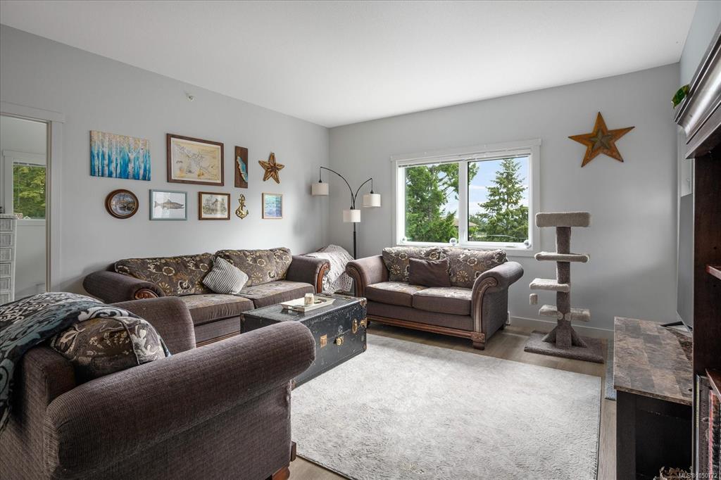 Third View of 4830 Cedar Ridge Pl, Lakeview Terrace, Nanaimo, BC, V9T 0M8
