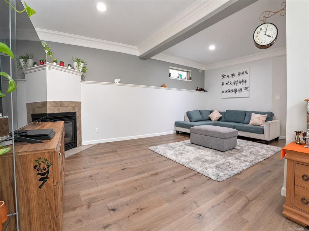 Third View of 791 Station Ave, Langford, BC, V9B 0E6
