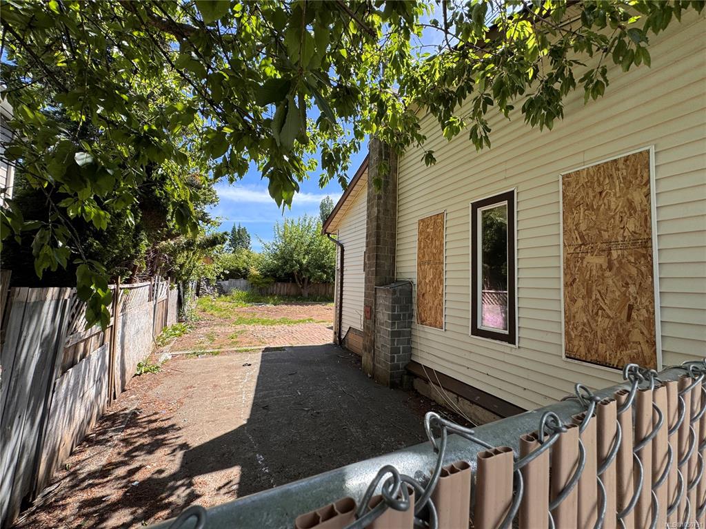 Fifth View of 365 Carolyn Rd, Campbell River, BC, V9W 3M2