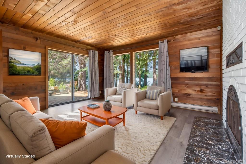 Fourth View of 7630 Ships Point Rd, Fanny Bay, BC, V0R 1W0
